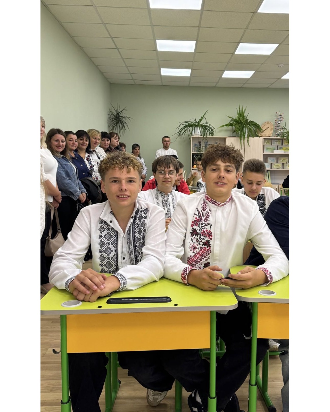 Перший дзвоник у школах Славської громади