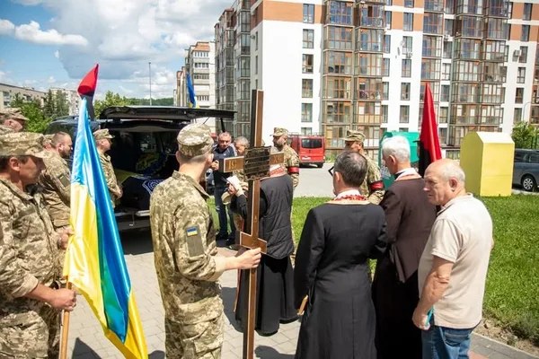 У Трускавці поховали воїна Павла Терленді