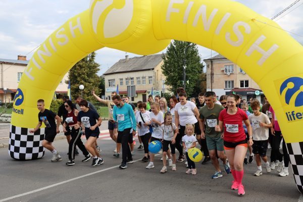 У Бориславі провели патріотичний забіг на честь загиблих військових