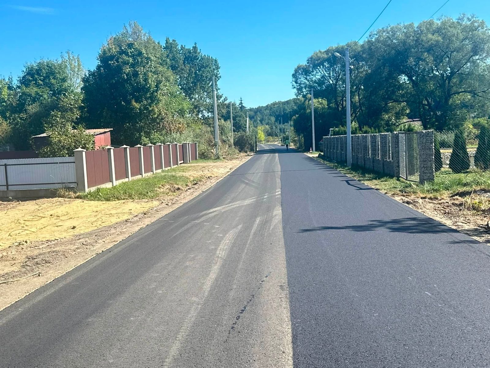 У Яворові відремонтували частину дороги до Лелехівки