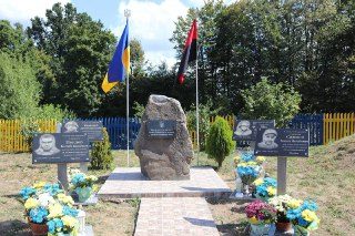 На Стрийщині відкрили «Алею Слави» в пам’ять про полеглих Захисників