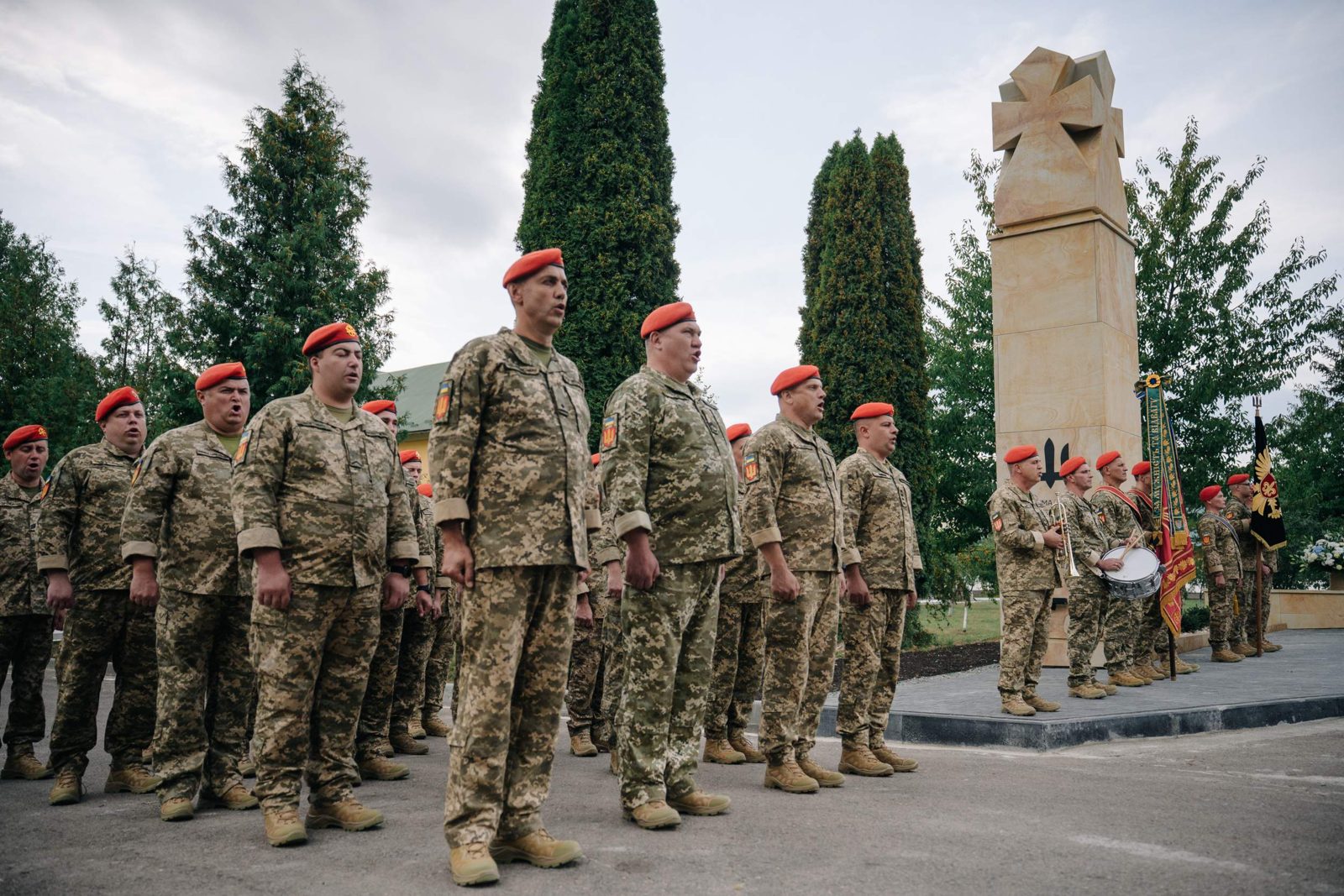 У Дрогобичі відкрили меморіал загиблим військовим бригади «Чорний ліс».