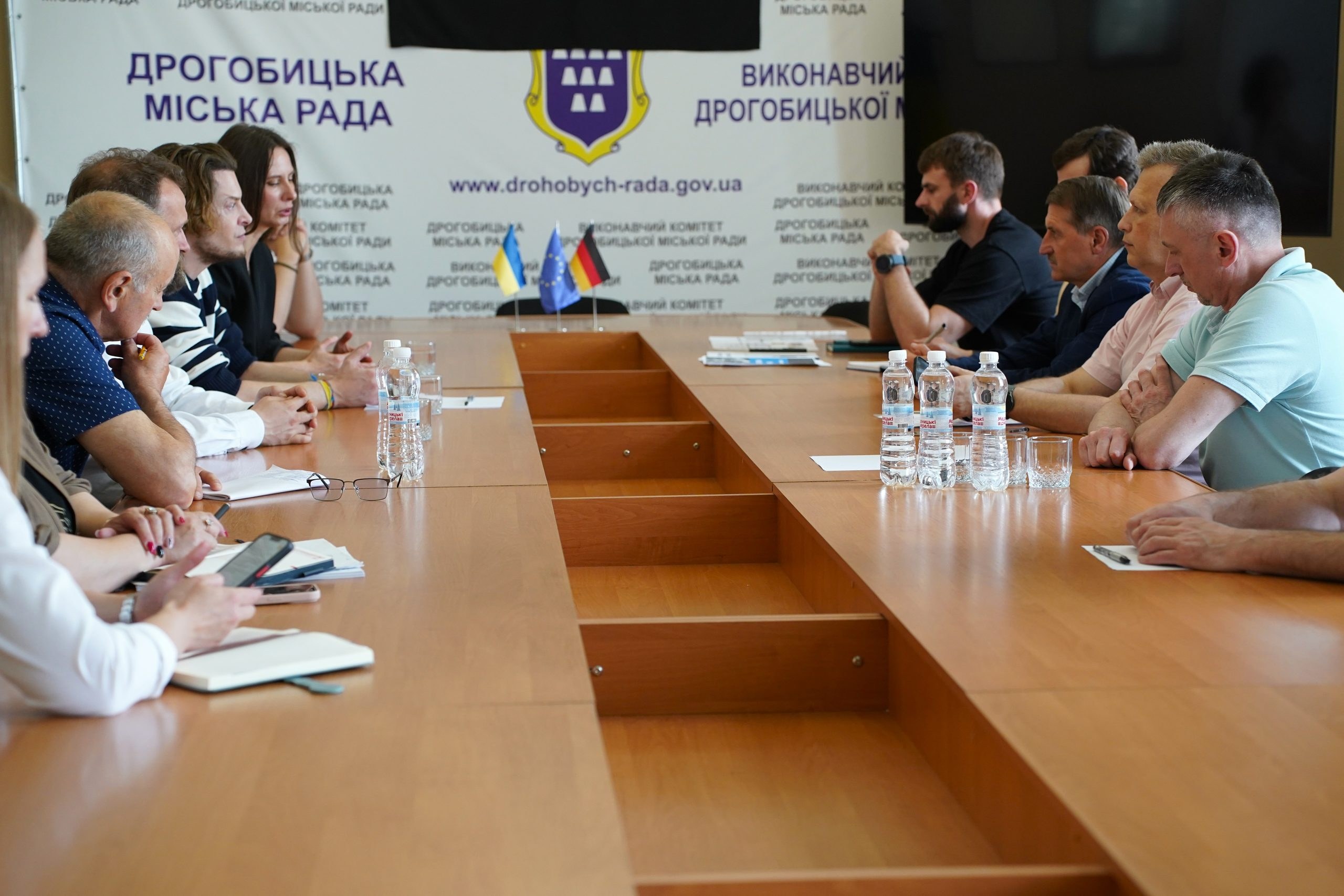 Готові інвестувати у відбудову України: Дрогобич відвідала делегація з Німеччини