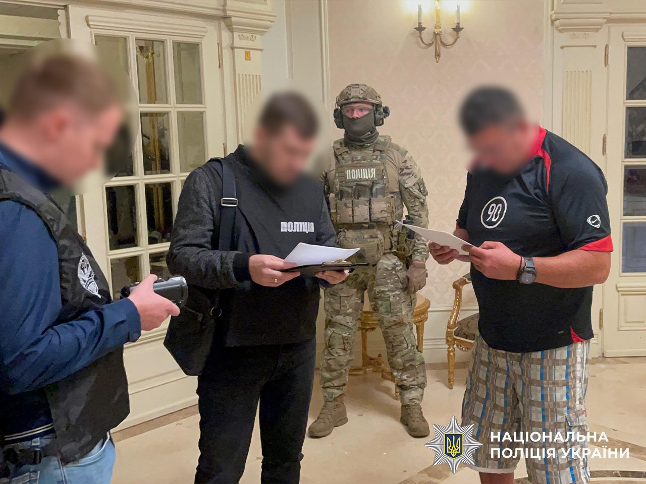 На Львівщині затримали наркоділка зі зброєю