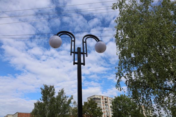 На вулиці Коваліва в Бориславі встановили освітлення