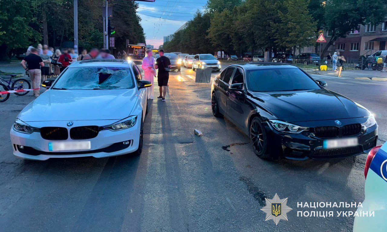 Батько з дитиною постраждали в ДТП у Львові