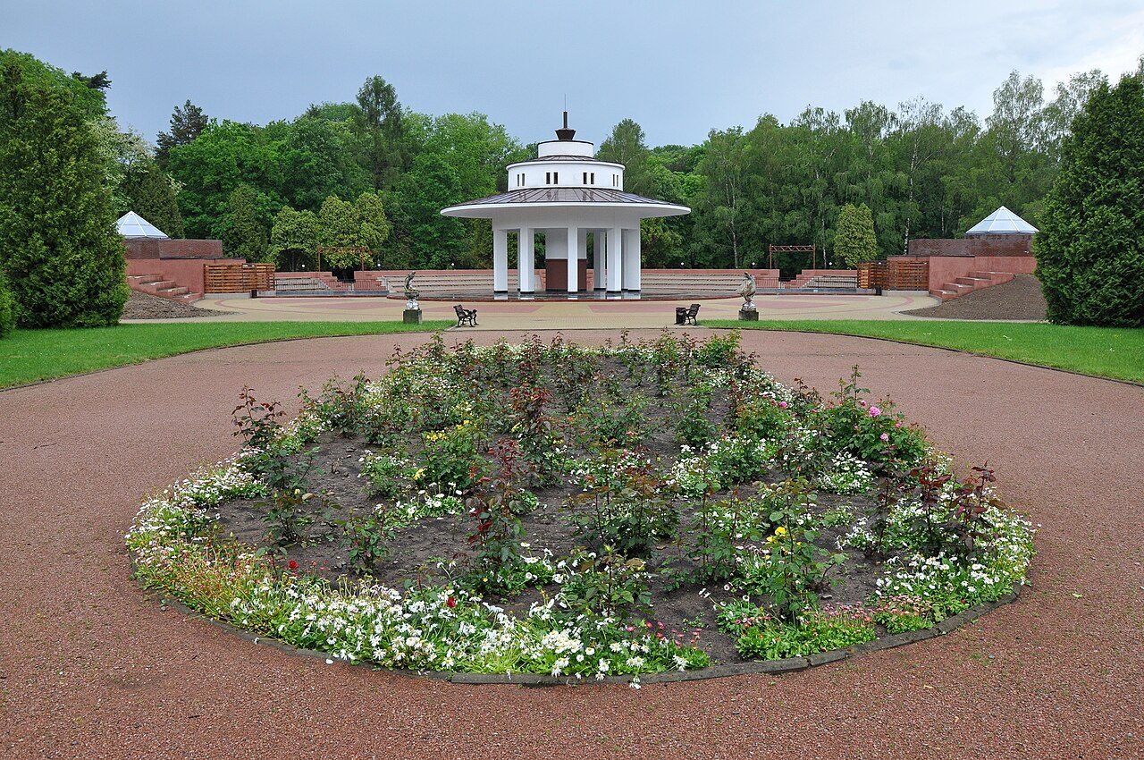 Курортний парк